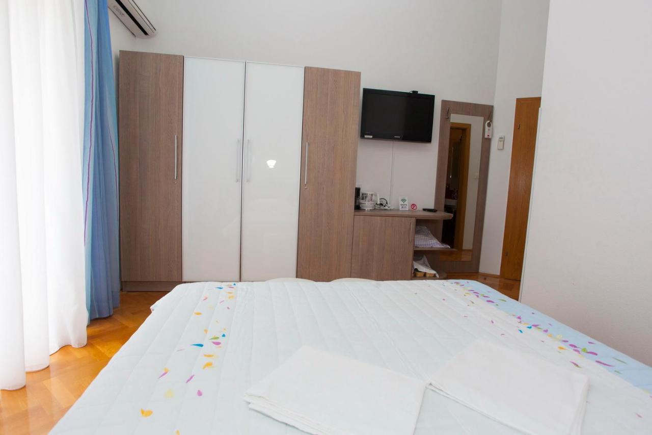 Villa Alesa Tučepi Zewnętrze zdjęcie