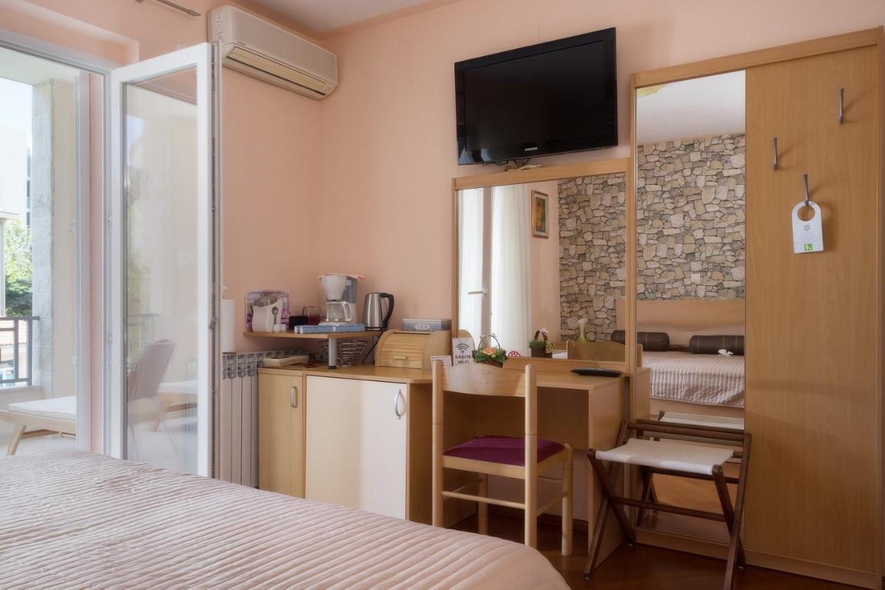 Villa Alesa Tučepi Zewnętrze zdjęcie