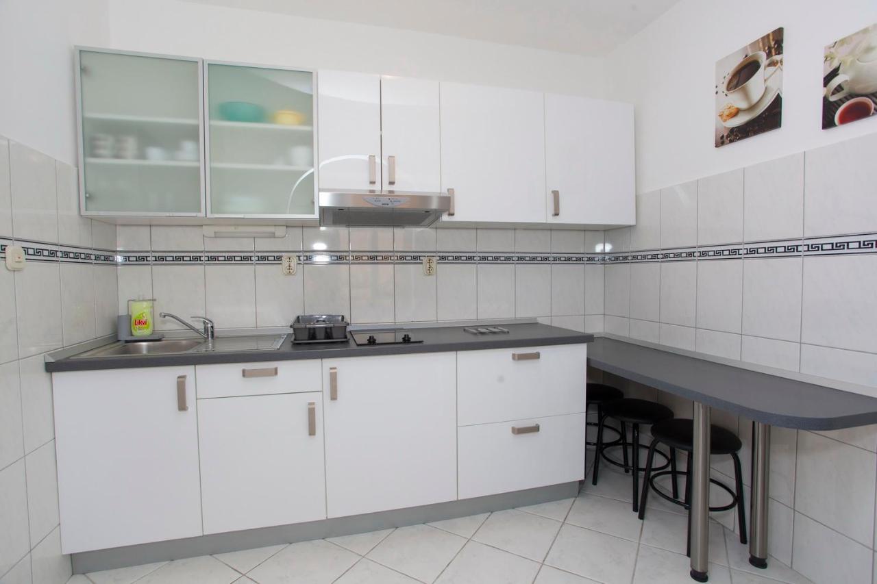 Villa Alesa Tučepi Zewnętrze zdjęcie