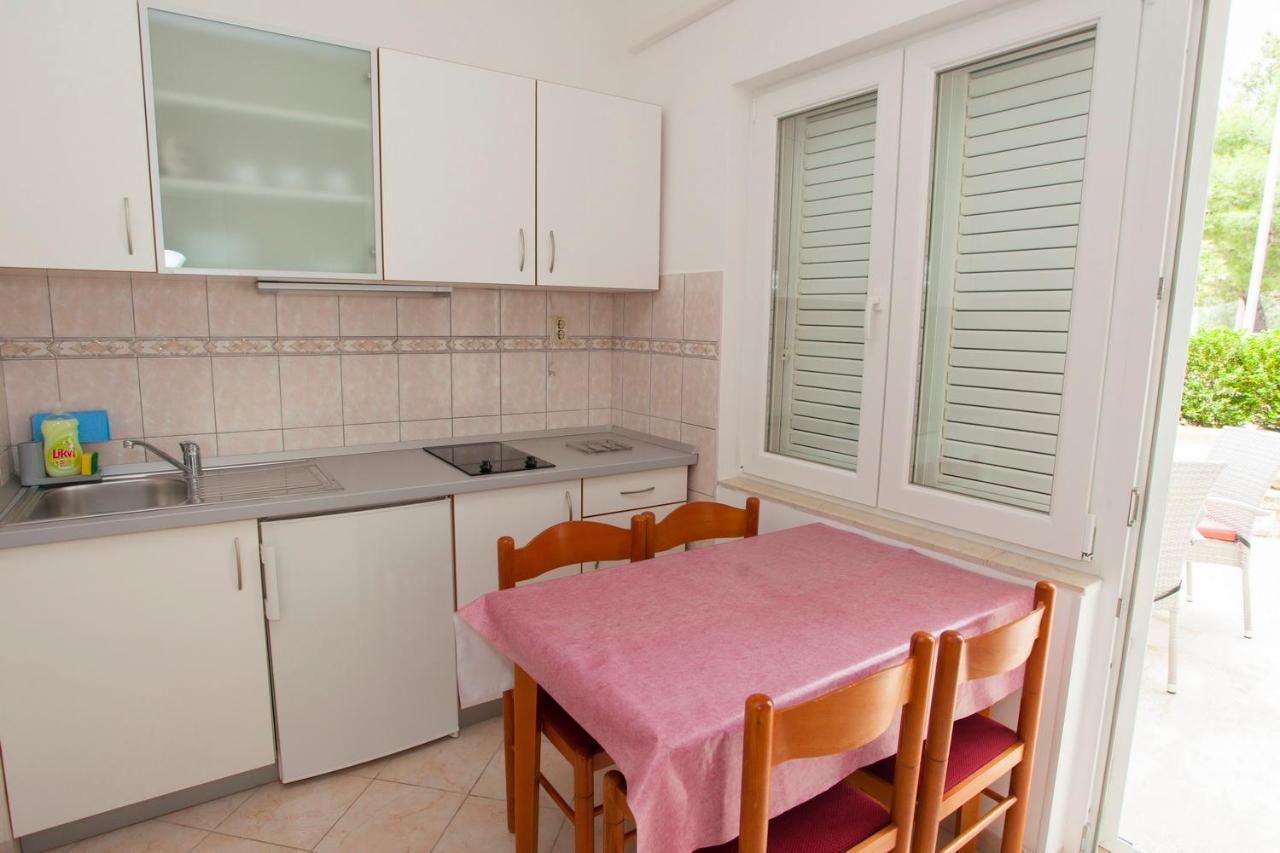 Villa Alesa Tučepi Zewnętrze zdjęcie