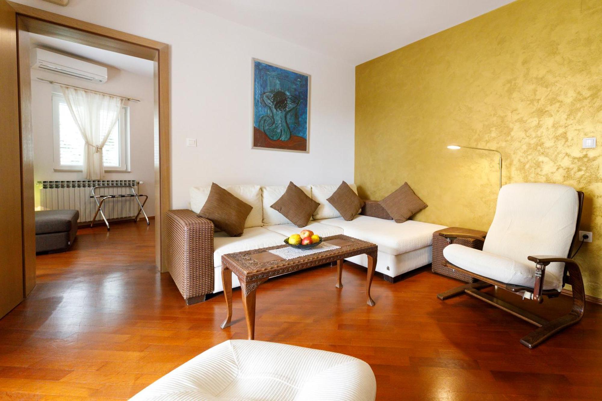 Villa Alesa Tučepi Zewnętrze zdjęcie